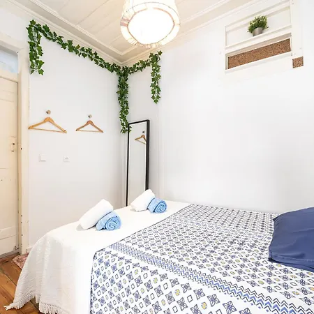 Crooked House Alfama * Лиссабон