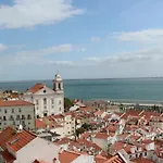 Διαμέρισμα Crooked House Alfama Lisboa